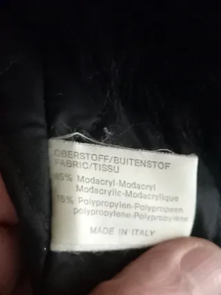 Pelliccia Nera Taglia L8