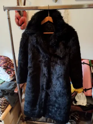 Pelliccia Nera Taglia L8