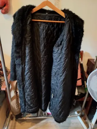 Pelliccia Nera Taglia L8