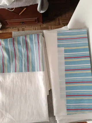 2 Cortinados de duche