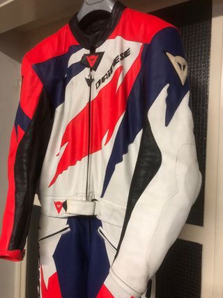 Mono Dainese Rock Talla 54 nuevo