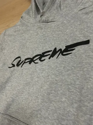 Sudadera Supreme Gris