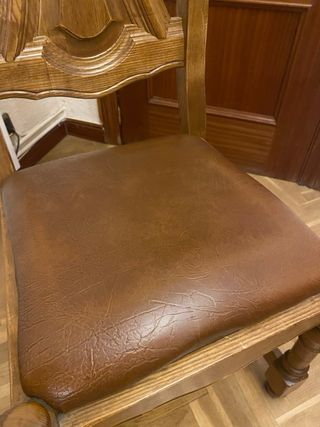 Conjunto mesa y sillas roble