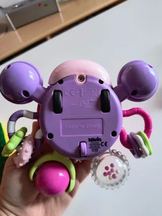 Mariquita sensorial para bebés