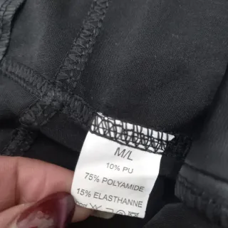 Pantaloni a zampa similpelle neri tg