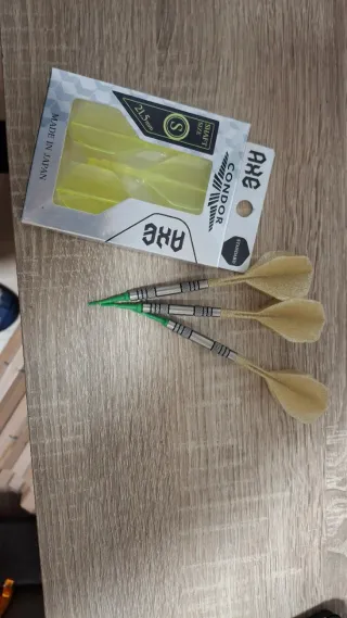 Dardos Escanor 18g + Plumas Condor