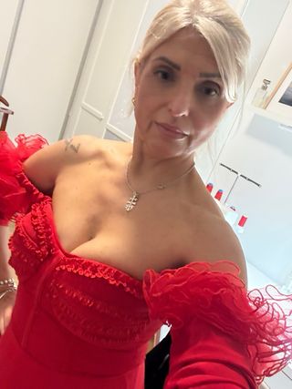 Traje Flamenca Romería Rojo Con enaguas de clavel