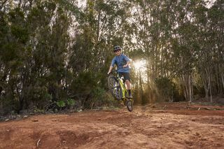 Bicicleta niños 24 pulgadas MTB EXPL 500 Amarillo