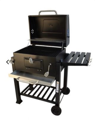 Barbacoa de carbón negra