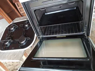 Conjunto Horno y Vitrocerámica Gas Teka