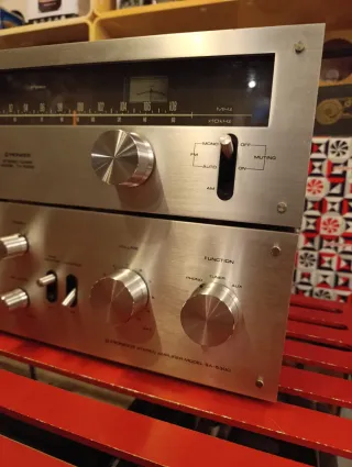 Amplificador y Sintonizador Pioneer