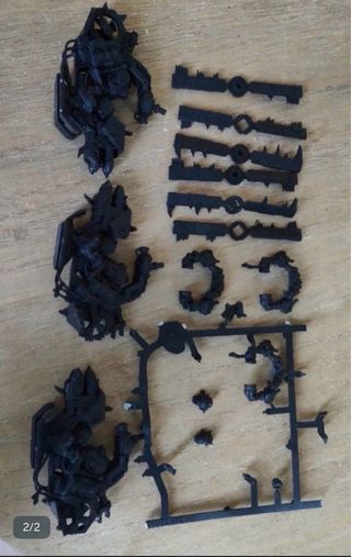 Lote de miniaturas de plástico negro