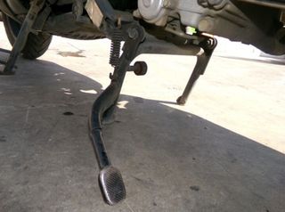 Caballete kymco 104410 super dink 125