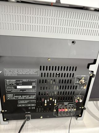 Minicadena Sharp 219W 5 altavoces