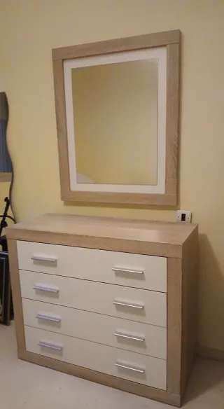 Cómoda + Espejo + Mesita de noche Madera Blanca