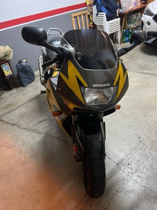 HONDA CBR 600F