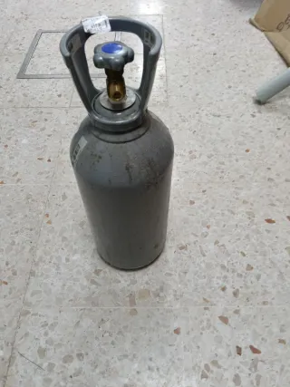 Bombona de oxígeno para cerveza nueva cargada