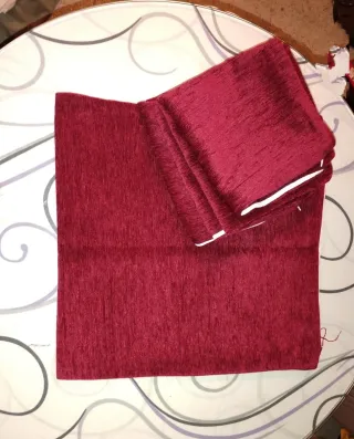 4 fundas cojín granate 42x42