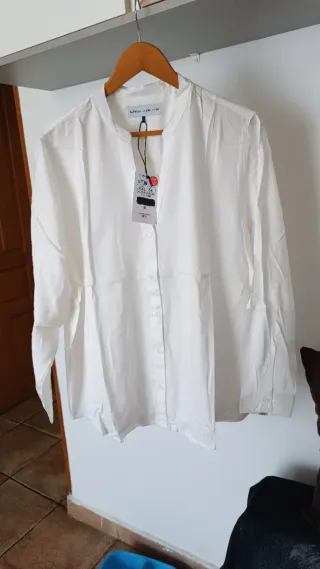 Blusa blanca fina señora
