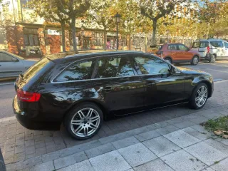 Audi A4 Allroad 2011