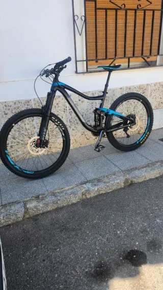 Bicicleta Giant Trance