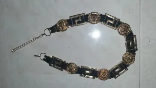 Cinturón Metal León y Greca