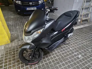 Honda PCX 125 2010 - 73.000 km pcx