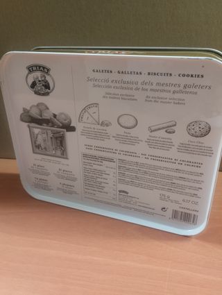CAJA METÁLICA TRIAS