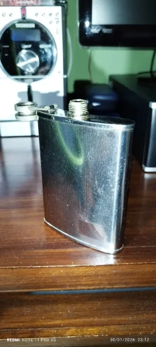 Petaca antigua acero inoxidable