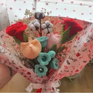 Ramo de flores de ganchillo