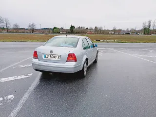 Volkswagen Bora 2000