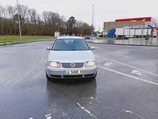 Volkswagen Bora 2000