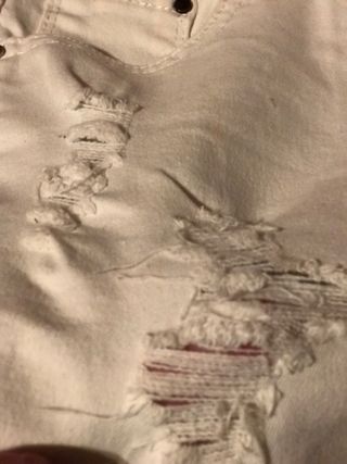 Shorts blancos DORADO JEANS “rotos”