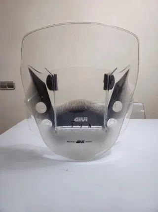 Cúpula Givi Airflow