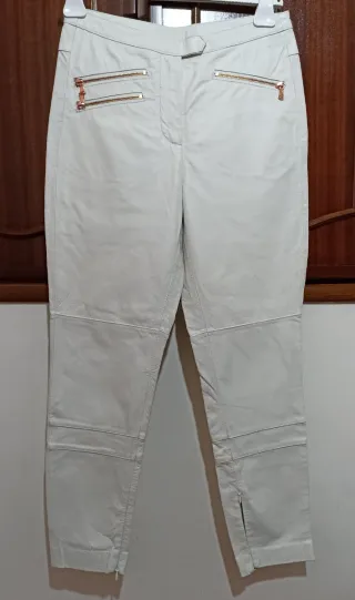 Pantaloni in vera pelle beige