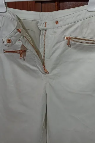 Pantaloni in vera pelle beige