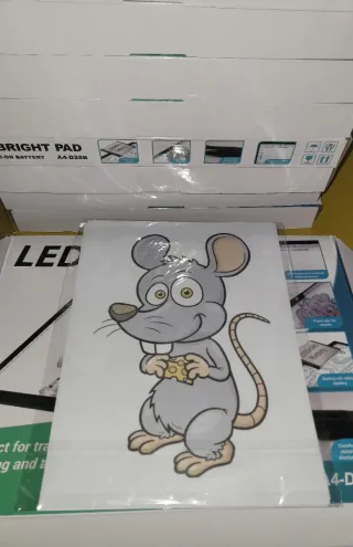 Tabletas LED A4 Dibujo. (LOTE 5 UNIDADES).