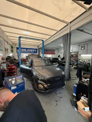 Alquiler de taller mecánico,con licencia de taller