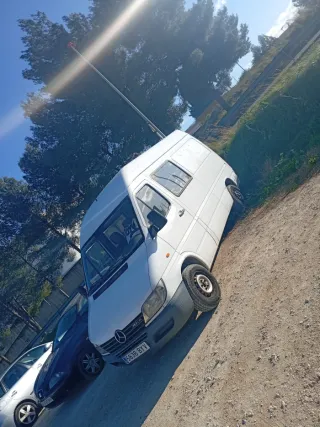 Mercedes-Benz Sprinter 2003