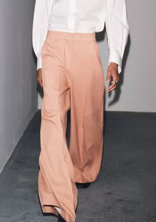 Pantalones Zara anchos rosa