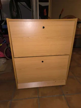Mueble zapatero de madera