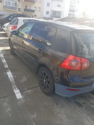 Volkswagen Golf 2004