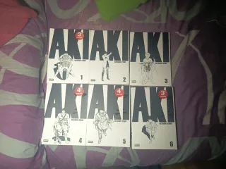 AKIRA 01 (CÓMIC MANGA) (Spanish Edition)