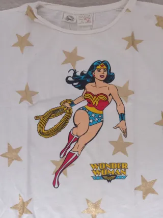 Camiseta Wonder Woman DC Comics Zara