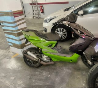 Yamaha Aerox Scooter Verde LEER BIEN!!