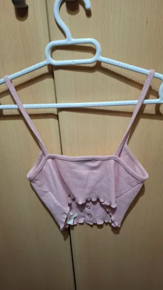 Top corto Bershka rosa