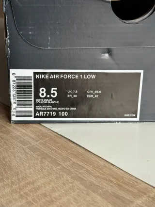 Nike Air Force 1 'Just Do It' Talla 42