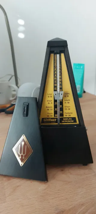 Metrónomo Wittner Antiguo de Madera
