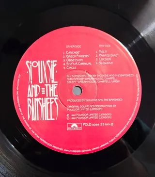 Siouxsie & The Banshees - A Kiss In The Dreamhouse