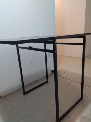 Mesa abatible negra metal. Modelo Muddus Ikea.